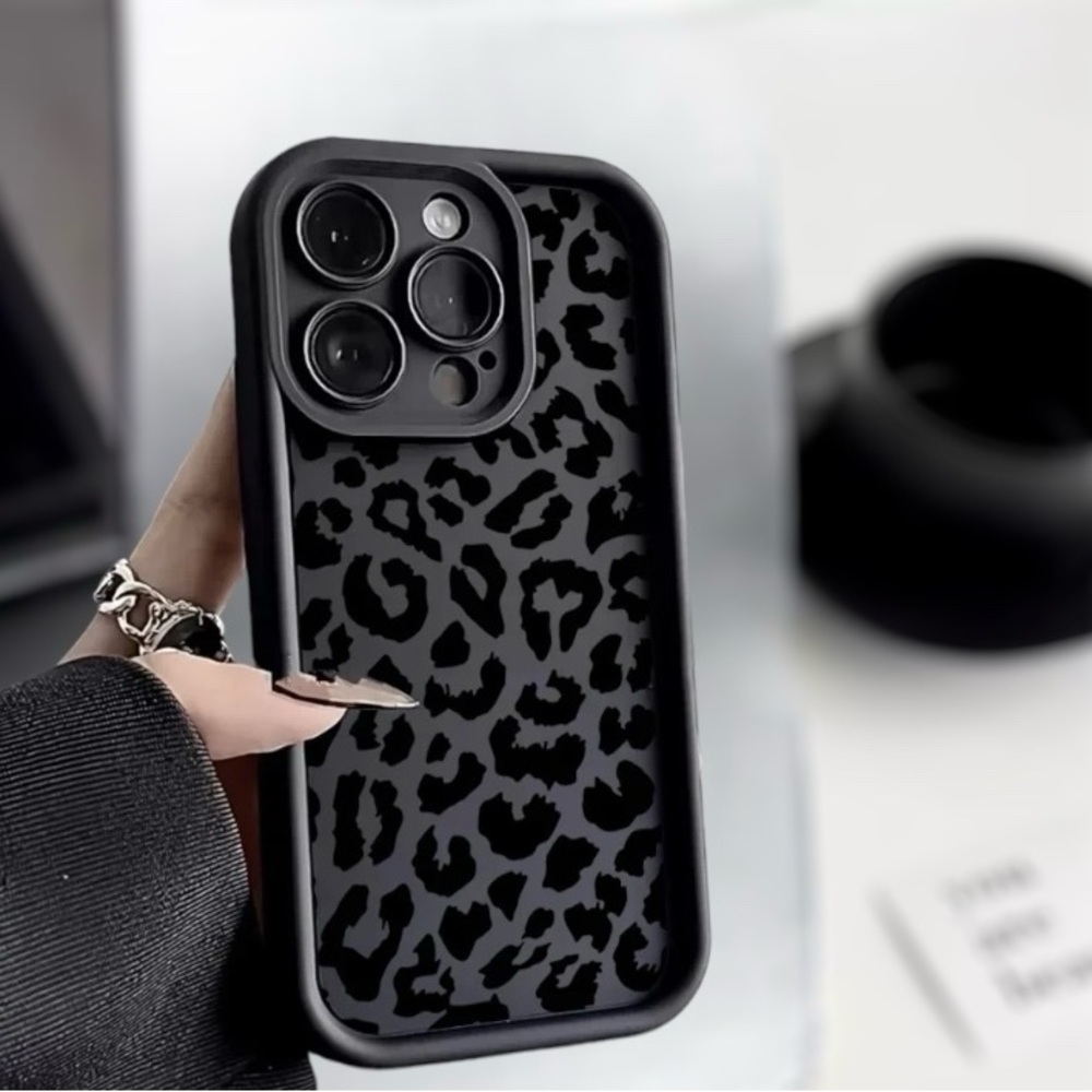 Apple iPhone 16 Pro Plus Max Black Leopard Print Silicone Phone Case Shockproof